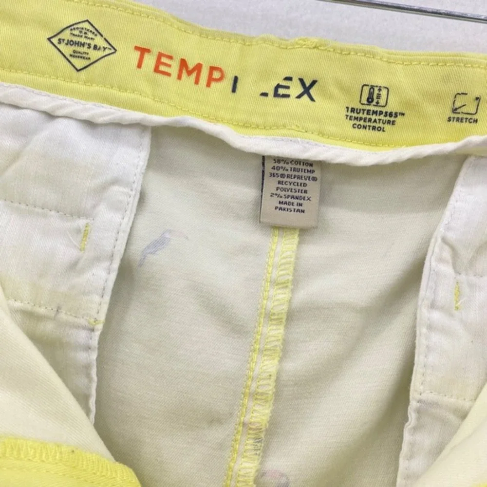 St John's Bay Temp i.lex Shorts Toucan Print Casual Stretch Yellow Men's Size 42